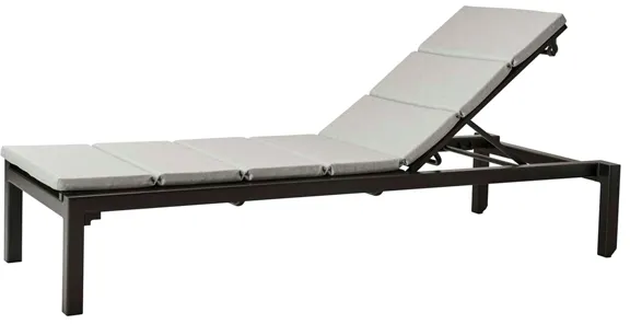 Cane-Line Relax aurinkotuoli - laavanharmaa, vaaleanharmaalla tyynyllä