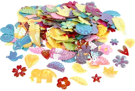 Paljetit, helmiäisvärejä, koko 15–45 mm, 400 g/ 1 pkt.